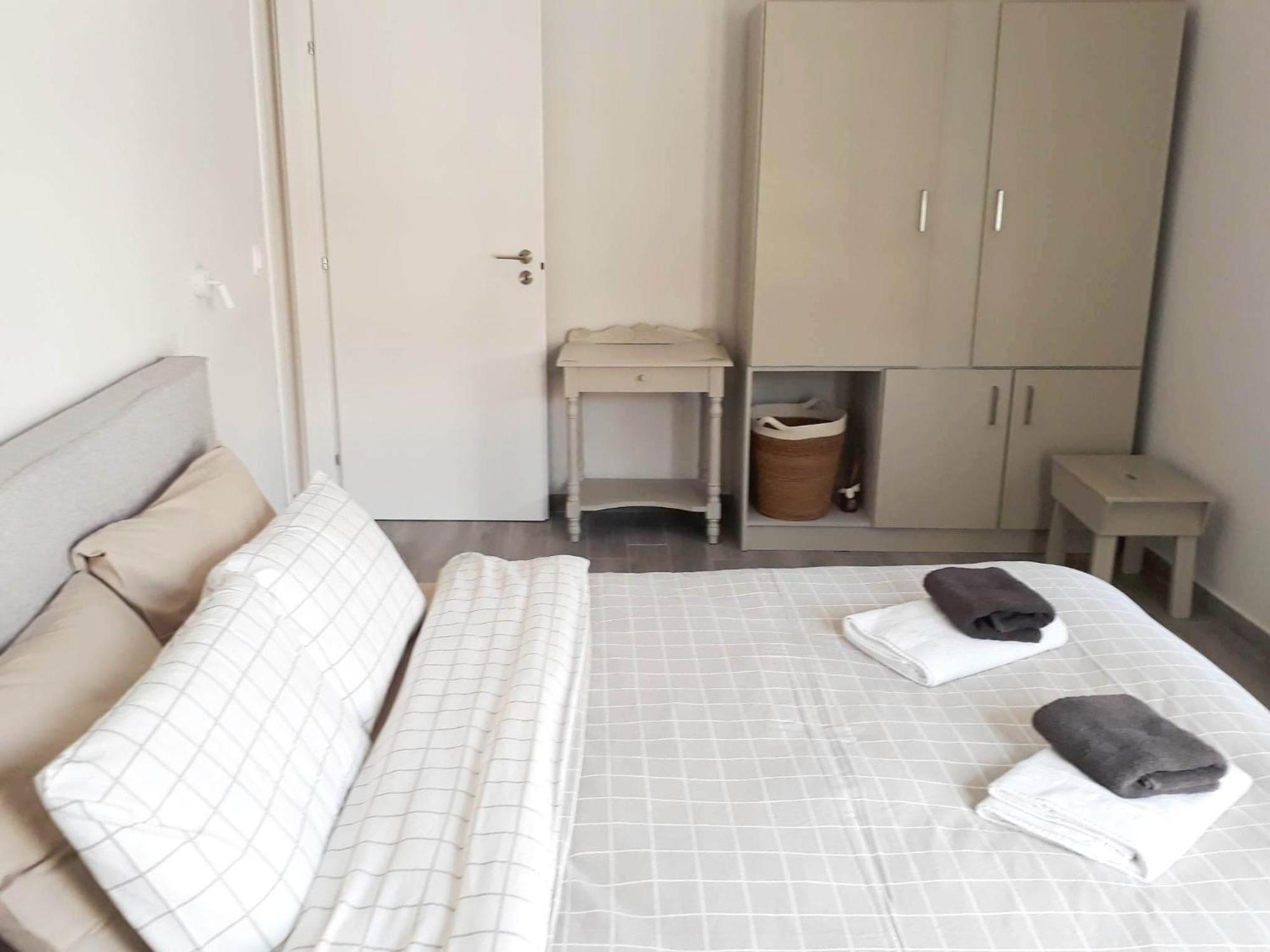 City Center Apartment 1 อเล็กซานโดรโพลิส ภายนอก รูปภาพ
